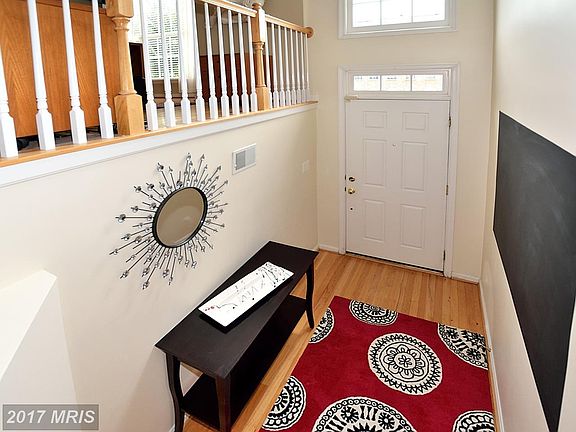2nd image of 8843 Royal Doulton Ln