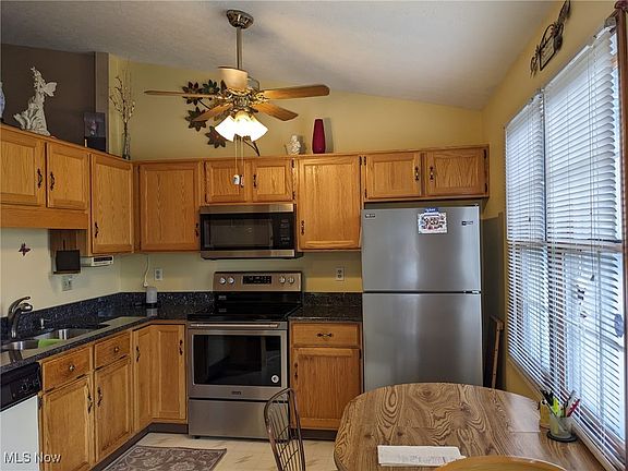 4th image of 5279 Millcreek Blvd