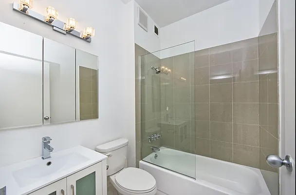 Rented by ER (DO NOT USE) | media 7