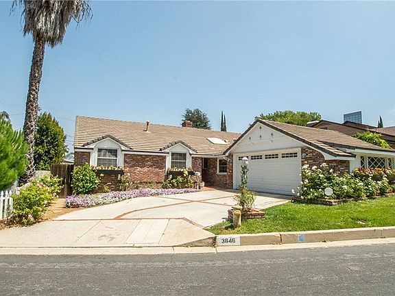 2nd image of 3846 Vineland Ave