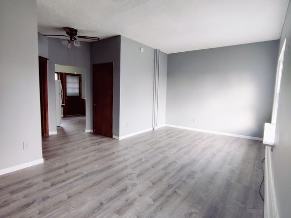 310 N Elm St #9