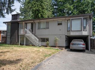 9704 131st St, Surrey, BC V3T 3P3