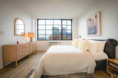 40 Bruckner Blvd Photo 1