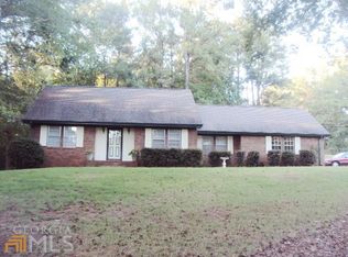 300 Cheyenne Dr, Lagrange, GA 30240