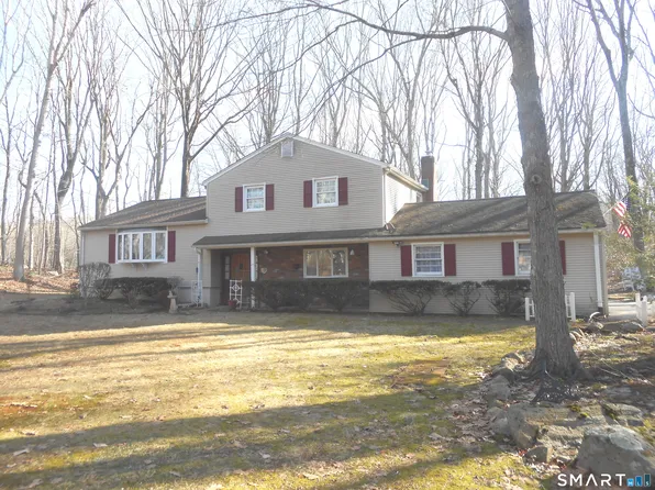 18 St. Francis Woods Road, Madison, CT 06443