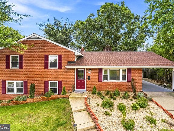 4th image of 6011 Hibbling Ave
