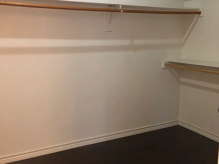 8304 Hitching Trl — Photo 11