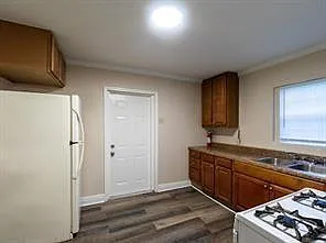 2716 Lincoln Ave #B — Photo 5