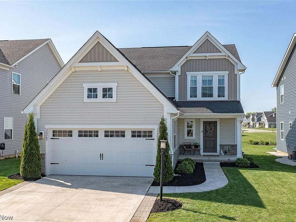 1st image of 36267 Lands End Dr