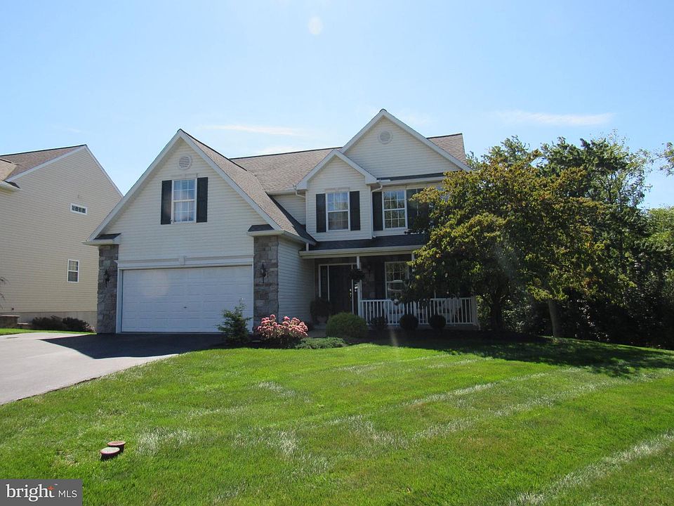 1st image of 1214 Stonehenge Dr