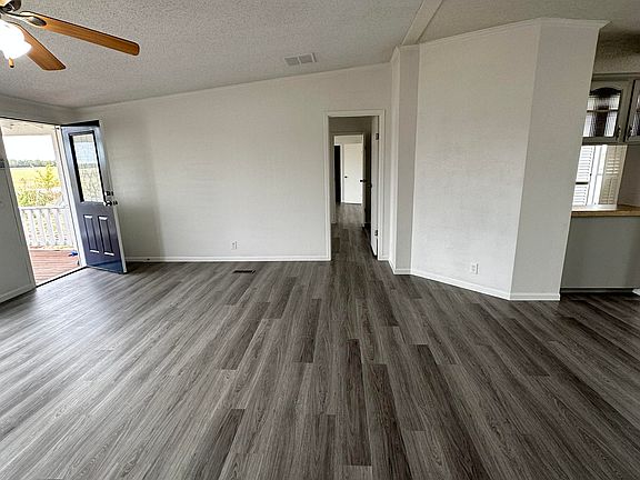 3rd image of 1550 County Road 658