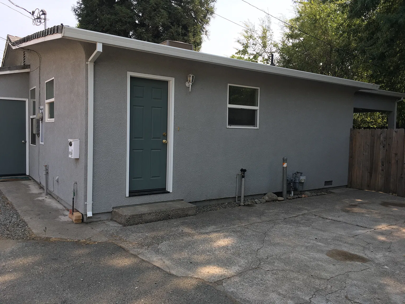 410 Encinal Ave — Photo 2