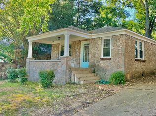 326 Edgewood Dr, Florence, AL 35630