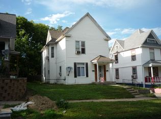 911 13th Street #Main Floor, Sioux City, IA 51105