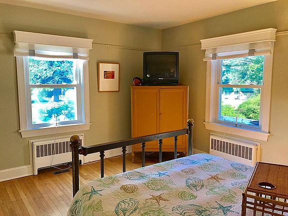 1st Floor Bdrm&Bath