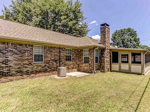 5th image of 6317 Gillham Dr