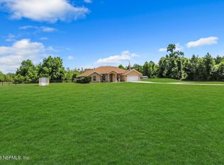 102 Bridgeport Rd, Palatka, FL 32177