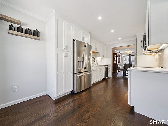 4th image of 76 Fawn Ridge Lane #76