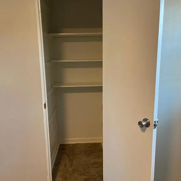 1409 McDonald Ave #3 — Photo 14