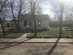 2nd image of 210 E Cascade Ave