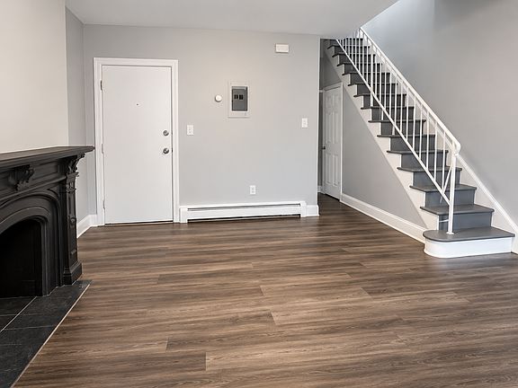 4th image of 131 Broadway #2
