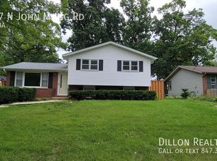 33197 N John Mogg Rd, Grayslake, IL 60030