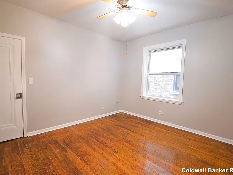 2510 N Harding Ave #2N — Photo 5