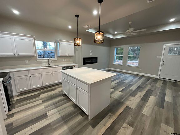 4th image of 126 Mowery Ln