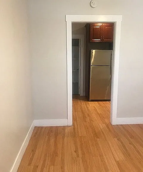552 Horning St #1 — Photo 5