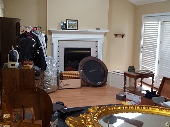 4th image of 6418 Richmond Ave
