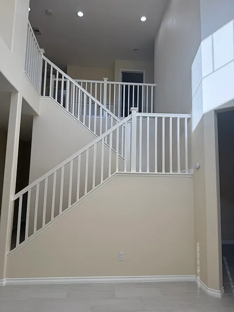 4 bed, 3074 sqft, $3,600 — Photo 2