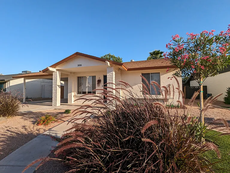2035 E Cornell Dr — Photo 1