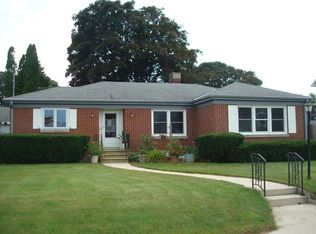 1509 27th St, Two Rivers, WI 54241