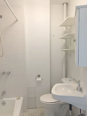 Rented by D'Andrea Craig Realty | media 16