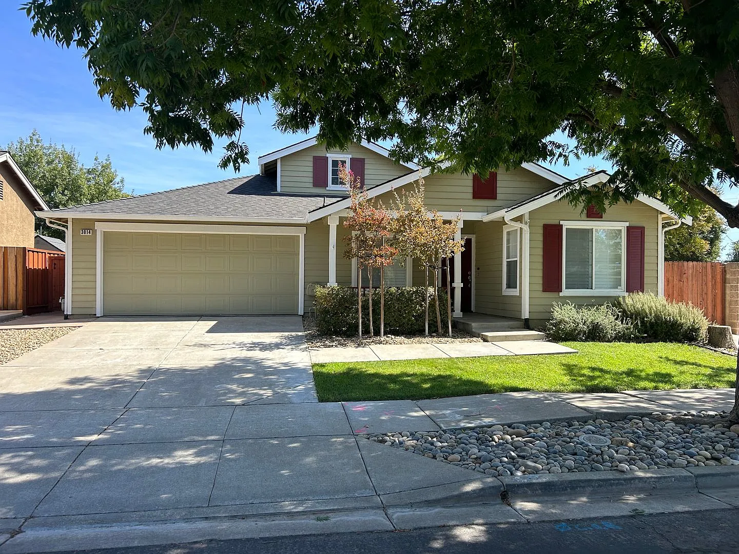 3014 Wright Way photo 1