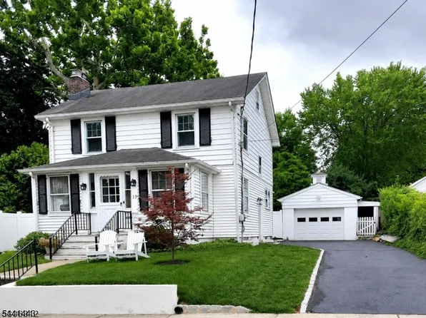 11 Van Dyke Pl, Summit City, NJ 07901