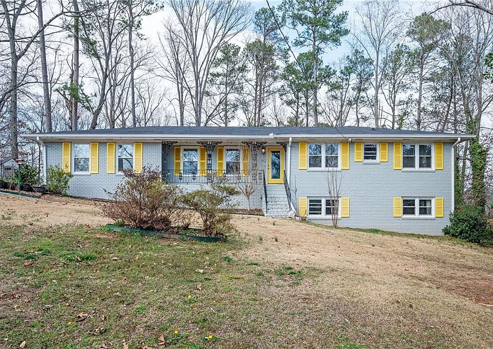 1st image of 3207 Laura Ln