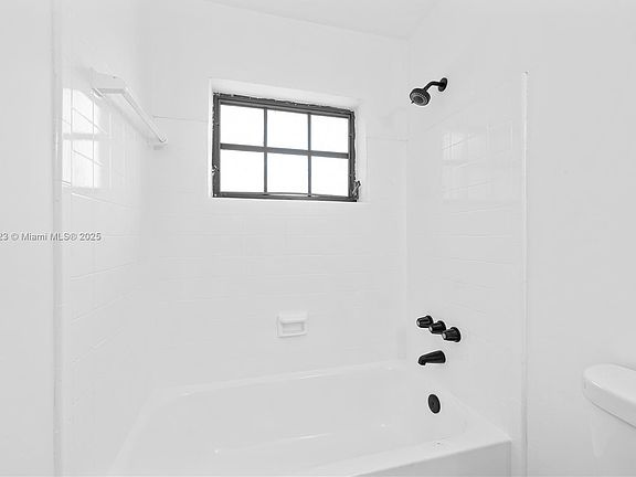 5th image of 18801 NW 29th Ct
