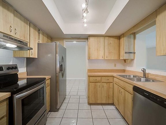 4th image of 5805 3rd Ave W