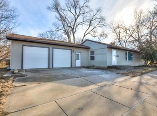 108 S Mattis Ave, Champaign, IL 61821