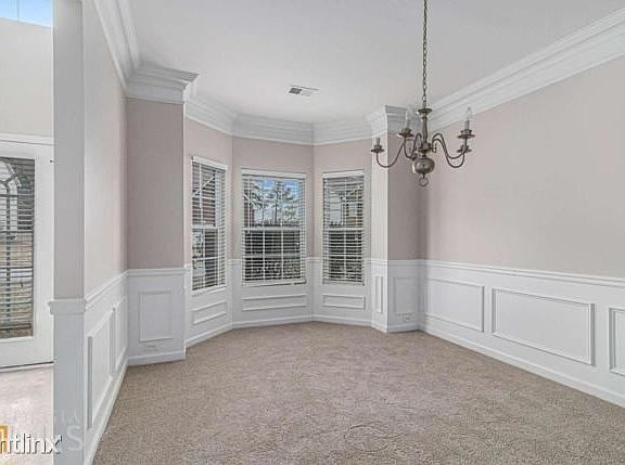 5th image of 4004R Clay Ct SE