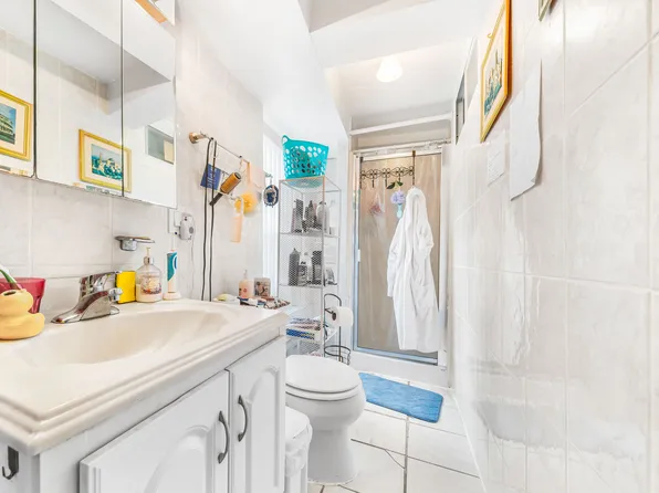 20-23 41st Street image 22 of 26