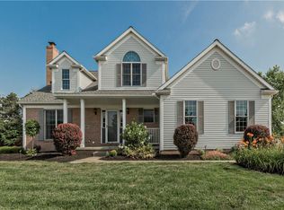 59 Kingston Dr, Aurora, OH 44202
