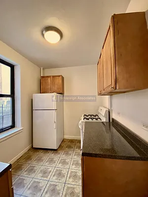 Rented by Sovereign Associates | media 13