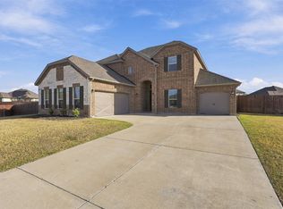 809 Pea Eye Dr, Midlothian, TX 76065