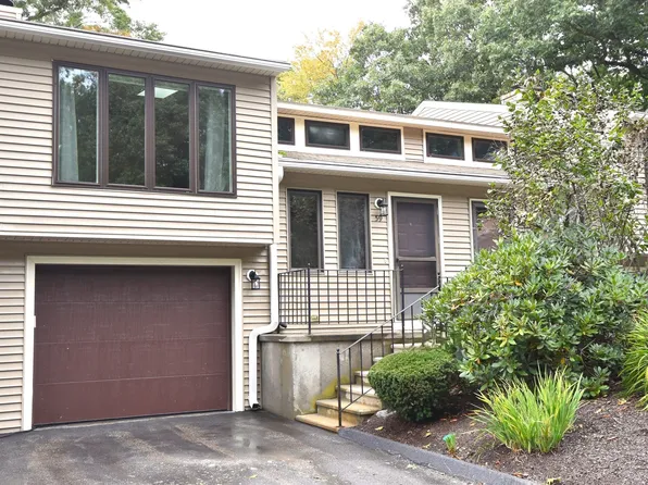 59 Nottingham Rd, Grafton, MA 01519