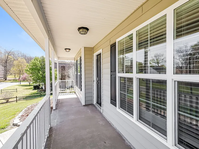2909 Dairywood Ln — Photo 18