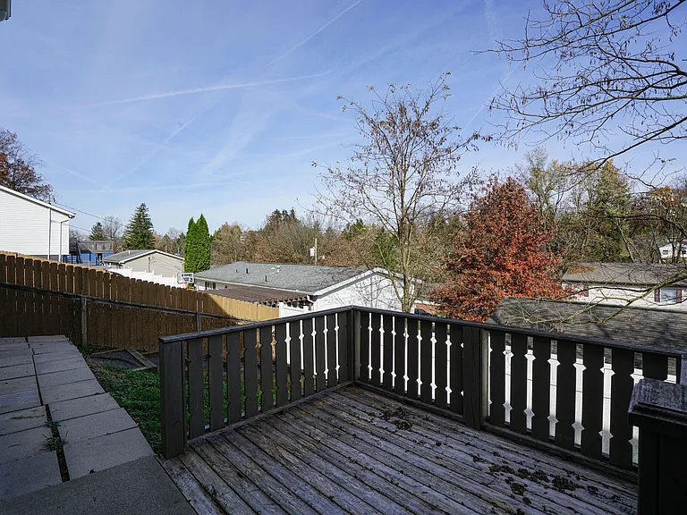 256 Spring St — Photo 18