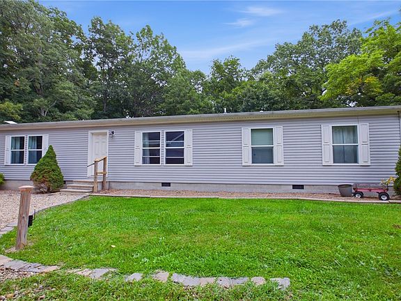 2nd image of 14839 Plainview Rd