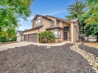 2050 Peterson Ln, Santa Rosa, CA 95403